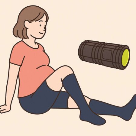 妊娠中のむくみケアに役立つ着圧ソックスとフォームローラー